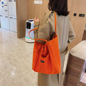 <span class=keywords><strong>กระเป๋า</strong></span>วัสดุทำจากผ้าฝ้ายแคนวาสสำหรับปาร์ตี้วันหยุดสุดสัปดาห์ท่องเที่ยวชายหาดขนาดออกแบบได้ตามต้องการ - Product Image 3