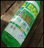 Filet de soutien pour plantes en HDPE vert/blanc avec mailles 10x10-15x17 pour plantes grimpantes et treillis de légumes - Product Image 5