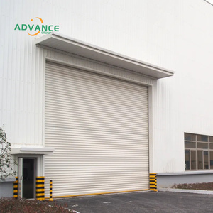 Porte de garage à enroulement isolée en acier électrique résistante au vent, technologie de pointe - Product Image 5