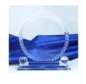 Engravable round crystal award glass trophy