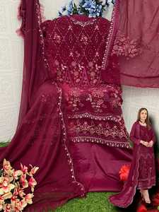 Costume pakistanais le plus vendu avec georgette de renard lourd avec séquence de broderie travail ennuyeux avec pierre - Product Image 5