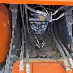 Excavadora Hitachi ZX200 Original de 20 Toneladas, Maquinaria Pesada Usada, Excavadora de Cadenas en Venta, Lista para Trabajar Inmediatamente - Product Image 6