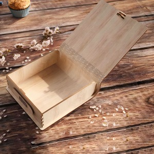 Caja de Joyería de Madera en Forma de Libro, Rectangular, de Madera Maciza con Cerradura para Regalo o Almacenamiento - Product Image 1