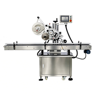 Machine d'étiquetage automatique horizontale pour bouteilles et canettes plates et carrées