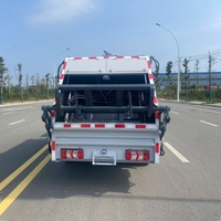 Camion compacteur de déchets JAC 4x2 140 CV 5,8 m³ avec chargement arrière pour la collecte des déchets sanitaires à vendre