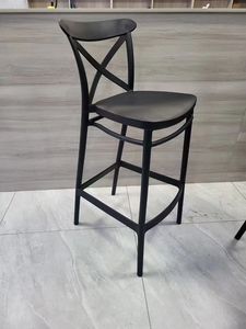 Taburete de Bar Moderno Nórdico Retro con Respaldo Cruzado, de Plástico, sin Brazos, Multicolor, Altura Fija, para Exteriores y Hogar - Product Image 5