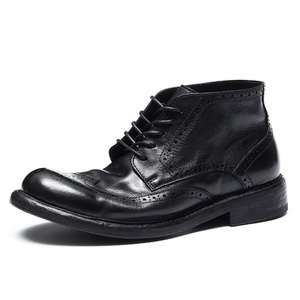 Bottes pour hommes en cuir véritable avec semelle cousue Goodyear, bottes Martin en cuir véritable, style britannique rétro, nouvelles bottes tendance. - Product Image 5