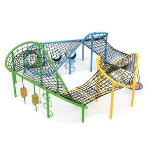 Circuito de Escalada para Aventuras al Aire Libre con Túnel de Anillo Amarillo y Postes de Soporte Verdes - Product Image 3