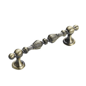 Poignée de meuble de style européen en alliage de zinc, bronze antique, pour tiroir et porte d'armoire, à trou unique, durable - Product Image 5