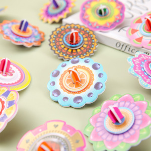 Toupie en carton à assembler en 3D, mini jouet pour enfants de 5 à 7 ans, rotation amusante, éducatif, cadeau fait main - Product Image 1