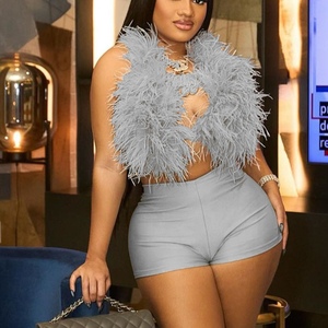 ชุดเซ็ต 2 ชิ้น เสื้อครอปเซ็กซี่ กางเกงขาสั้นรัดรูป แฟชั่นฤดูร้อนสำหรับผู้หญิง - Product Image 3