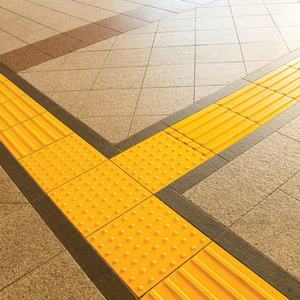 Pintura Termoplástica Blanca de Alta Reflectividad para Demarcación Vial, Pintura de Tráfico para Construcción de Carreteras - Product Image 4