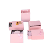 Boîte à tiroir coulissant personnalisée 8*8cm en ruban, emballage durable en PPWR, boîte à bijoux en carton pour bagues, boucles d'oreilles, colliers