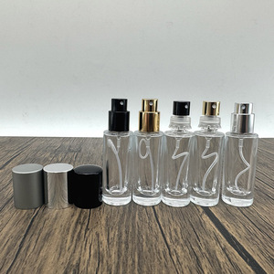 Botellas de Perfume de Vidrio Transparente de 10 ml de Alta Calidad con Pulverizador, Dispensadores de Líquido Cosmético Portátiles Mini para Viaje, <span class=keywords><strong>Precio</strong></span> de Fábrica, Venta al por Mayor - Product Image 3