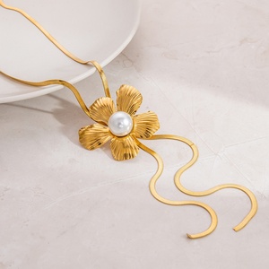 Collier personnalisé haut de gamme de style bohème en acier inoxydable avec pendentif en forme de papillon, fleur, perle, cœur, collier tendance - Product Image 2