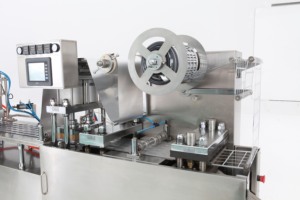 Máquina Automática para Envasado en Blíster de Chocolate con Miel QGF-Z - Product Image 2