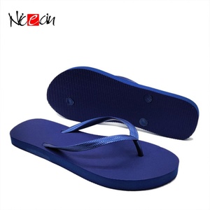 Chanclas Clásicas Unisex Lisas con Tira Texturizada Antideslizante, Sandalias de Playa para Verano, Venta Directa de Fábrica OEM ODM - Product Image 1