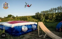 Équipement de sport de plein air de haute qualité pour le freestyle : rampe de saut pour skateboard, ski, VTT, airbag d'atterrissage, imperméable, durable, portable