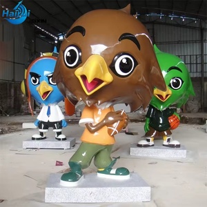 Ensemble Duo <span class=keywords><strong>Birdman</strong></span> - Sculptures ludiques en fibre de verre avec accessoires sportifs/musicaux pour espaces commerciaux - Product Image 1