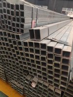 Profilés carrés galvanisés soudés ERW SHS 50x50 60x60 100x100 40x50 pour usage en construction