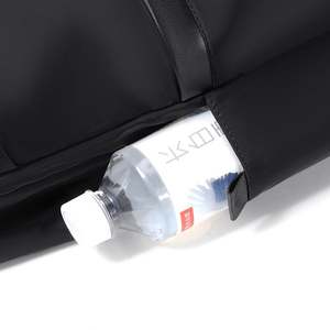 Sac à dos de voyage léger en nylon imperméable pour homme, idéal pour les affaires, les loisirs, les étudiants, l'ordinateur et l'école - Product Image 4