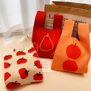 Sac à main en laine tricotée de style coréen, sac à déjeuner mignon, sac seau, sac fourre-tout, sac cadeau, sac gilet à porter à la main - Product Image 3