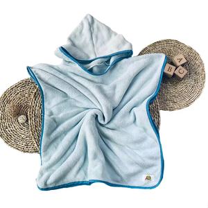 Toalla de baño de piscina de bebé al por mayor con capucha niños suave color sólido Albornoz niños con capucha Toalla de playa Poncho - Product Image 3