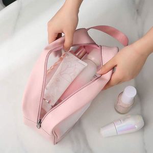 Large Capacity <b>Transparent</b> Three Piece <b>Makeup</b> <b>Bag</b> PU PVC Bath <b>Bag</b> Semi <b>Transparent</b> Frosted Portable Storage <b>Bag</b> - Product Image 3
