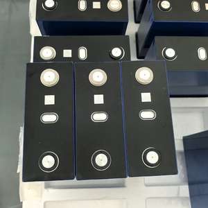 300Ah 200Ah 100AH 24V 48V 51.2V 314Ah บ้านชุดแบตเตอรี่ลิเธียมพลังงานแสงอาทิตย์ - Product Image 6