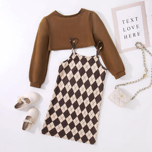 เสื้อผ้าแฟชั่นสำหรับเด็กผู้หญิงสองชิ้นสำหรับฤดูใบไม้ผลิและฤดูใบไม้ร่วง2025เสื้อยืดสั้นแบบไม่สม่ำเสมอ - Product Image 5