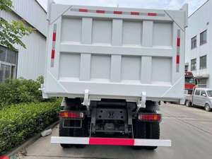 Camión Volquete Sinotruk HOWO 6x4 con Motor Weichai |   Camión Volquete Euro II de Uso Pesado para Minería y Construcción - Product Image 5