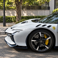 Kit carrosserie en fibre de carbone sèche style SF90XX pour Ferrari SF90 : pare-chocs avant et arrière, jupes latérales, diffuseur arrière, lèvre avant