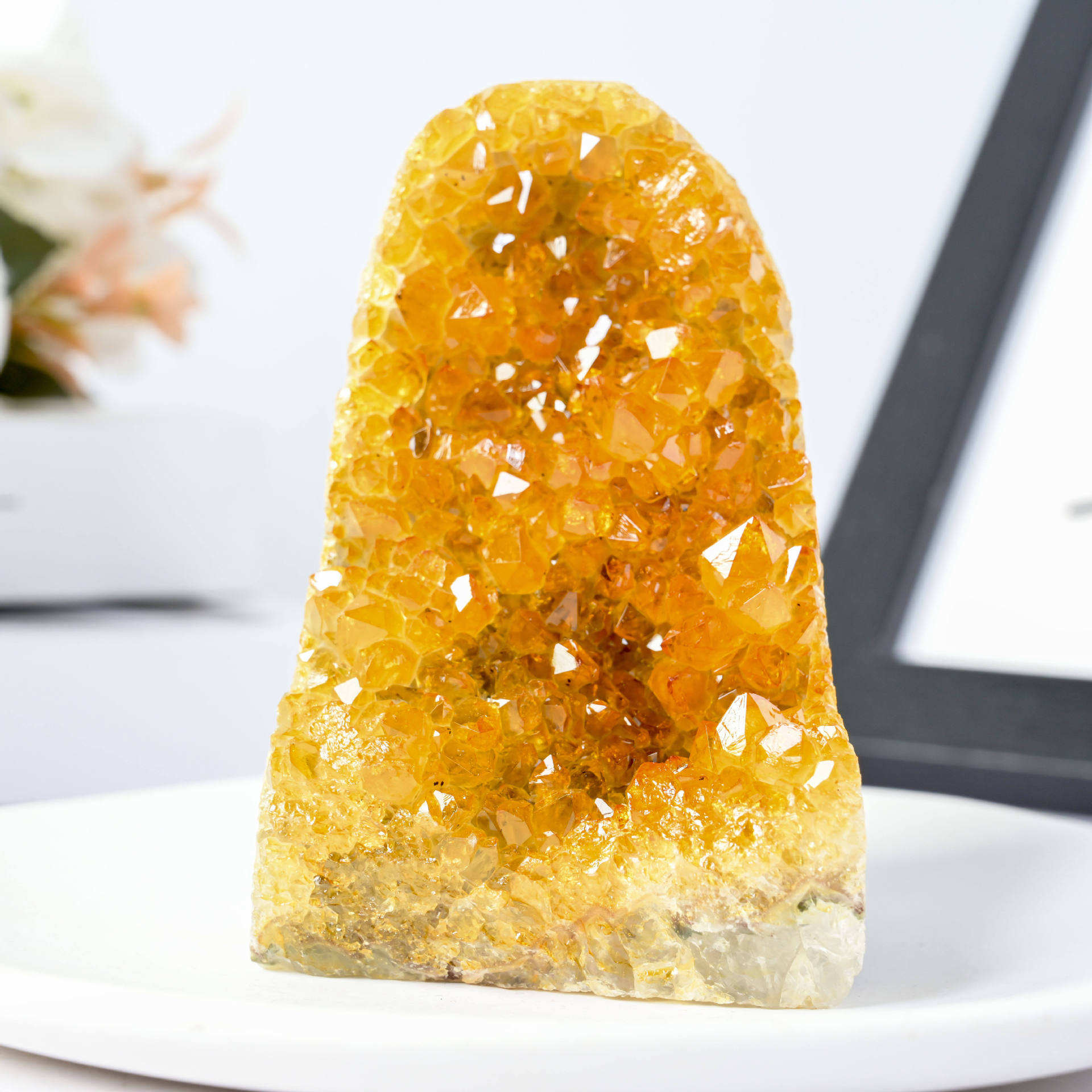 กลุ่มหินจีโอดสีเหลือง