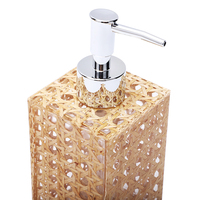 Vente en gros d'accessoires de salle de bain modernes Distributeur de savon en acrylique tressé de bambou 7X7X17Cm
