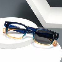 Montures Optiques Tendance pour Femmes, Lunettes Anti-Lumière Bleue, Lunettes de Soleil Intelligentes Photochromiques, Montures Carrées pour Hommes – Vente en Gros