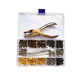 Hộp Bán Trực Tiếp Với 4 Màu Đinh Tán 4 Màu Và 3 Thông Số Kỹ Thuật 30 Cái + Công Cụ + Kìm + Hộp - Product Image 4