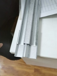 Jiapei nhà kính nhà máy mạ kẽm tấm đôi khe cắm zigzag Khóa kênh màu xanh lá cây nhà cài đặt phụ kiện - Product Image 4