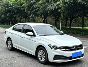 Volkswagen <span class=keywords><strong>Bora</strong></span> 2021 d'occasion, familiale, berline 4 portes 5 places, intérieur gris, essence, exportée de Chine - Product Image 3