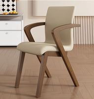Chaise de salle à manger en cuir moderne, légère, durable et confortable pour la maison, le bureau, l'appartement et la restauration