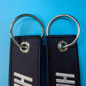 <span class=keywords><strong>Porte</strong></span>-clés en tissu personnalisé avec logo tissé, <span class=keywords><strong>porte</strong></span>-clés en tissu par sublimation, <span class=keywords><strong>porte</strong></span>-clés brodés pour moto et voiture - Product Image 3