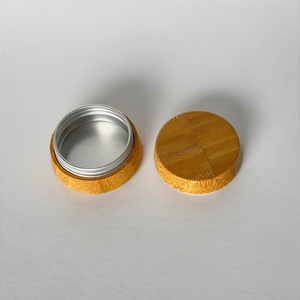 Tarro Cosmético de Aluminio y Bambú con Logotipo Personalizado para Crema Facial y Aceite Esencial, Capacidad de 15 ml - Product Image 5
