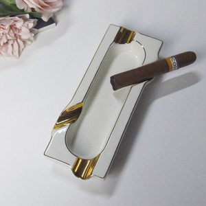 Ceramic <b>Ashtray</b> Modern Custom Logo White Square Elegant <b>Portable</b> for Shop Home Cigar Holders Wholesale - Product Image 4