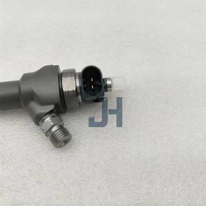 Inyector de Combustible Diésel 0445110646 a Precio de Fábrica para Boquilla, Piezas de Maquinaria de Construcción - Product Image 6