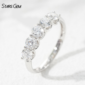 Anillo Clásico Starsgem con Cinco Diamantes Brillantes Cultivados en Laboratorio de 1.42ct, Corte Brillante DEF VS, Oro Sólido de 18K, 2.3g, Unisex, Aniversario - Product Image 1
