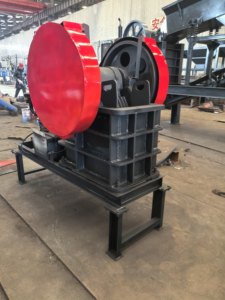 XL PE250 400 Kleiner Backenbrecher AC-Motor Stahlkonstruktion 20t/h Kapazität Hochwertige Wahl für Granit- und Basaltzerkleinerung - Product Image 4