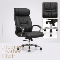 Fauteuil de bureau de direction ergonomique en cuir à dossier haut, pivotant et inclinable, avec base en aluminium robuste