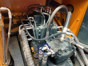 20 tonnes Hyundai 220LC-9s d'occasion ont utilisé des machines de construction de Hyundai sur chenilles d'excavatrice en bon état 225LC9t à vendre - Product Image 6