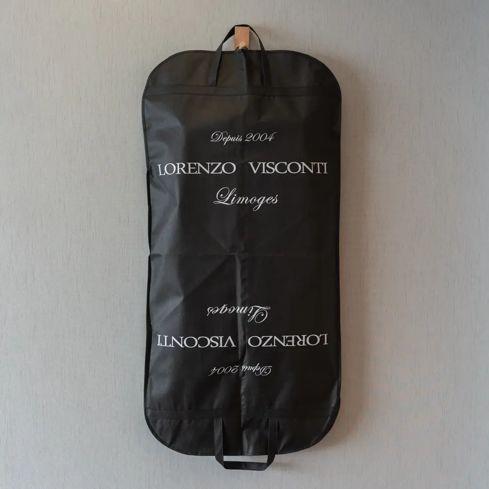 Özel lüks katlanabilir siyah renk bez toz geçirmez fermuar giysi çantası olmayan dokuma seyahat konfeksiyon Suit çanta için takım bez dükkanı