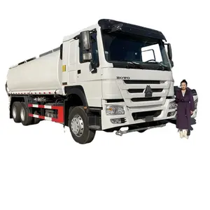 Bowser multifonctionnel 6x4 22cbm 25cbm pour la protection de l'environnement et l'écologisation 20m3 HOWO SINO Road green hill camion-citerne