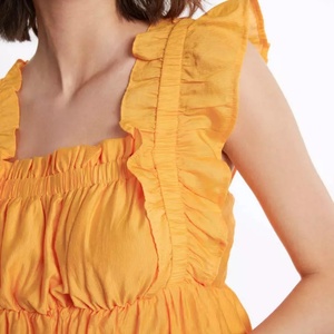 ชุดเดรสแฟชั่นผู้หญิงปี 2025 แขนระบาย ดีไซน์หรูหรา ความยาวปานกลาง สไตล์ลำลอง คอเหลี่ยม แขนระบาย แต่งระบายชายกระโปรง เหมาะสำหรับใส่ไปชายหาด - Product Image 4